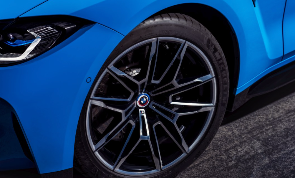 BMW M3/M4 50TH ANNIVERSARY HERITAGE CENTRE CAPS 50MM (G80/G82/G83)