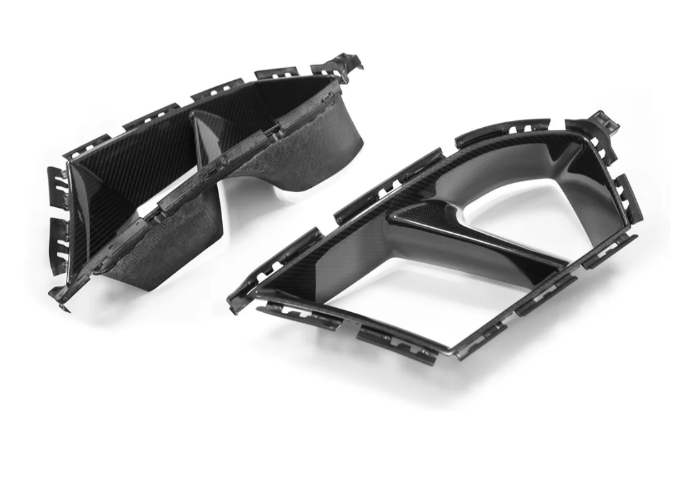 BMW M3/M4 PERFORMANCE STYLE FRONT DUCTS IN PRE PREG CARBON FIBRE (G80/G81/G82/G83)